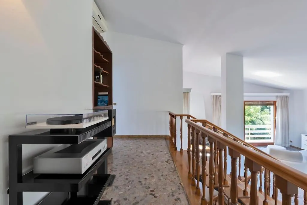 Дом отдыха Quiete Villa,Exclusive Garden In Форте-деи-Марми