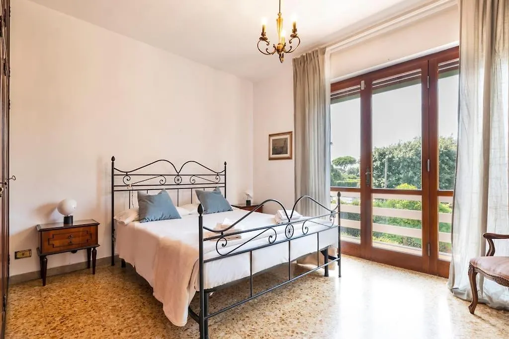 Quiete Villa,Exclusive Garden In Форте-деи-Марми Дом отдыха
