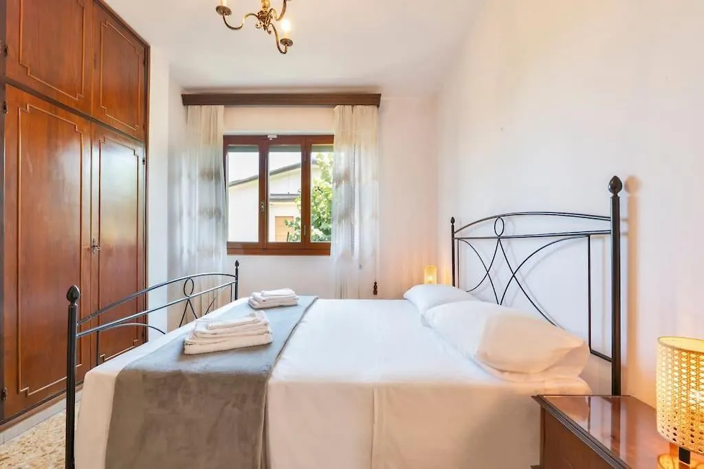 Holiday home Quiete Villa,Exclusive Garden In Forte Dei Marmi Italy
